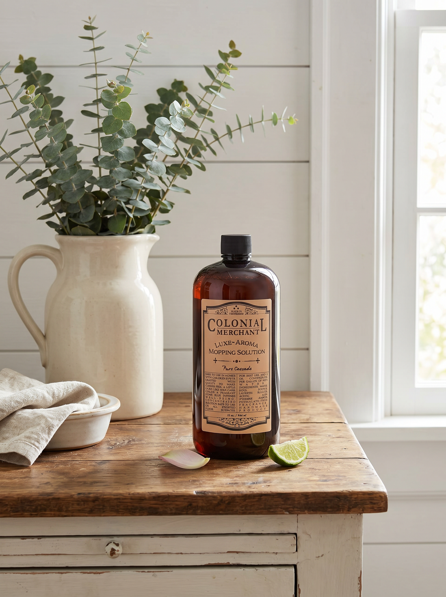 32 oz. Pure Cascade Aroma-Luxe Concentrated Mop Solution